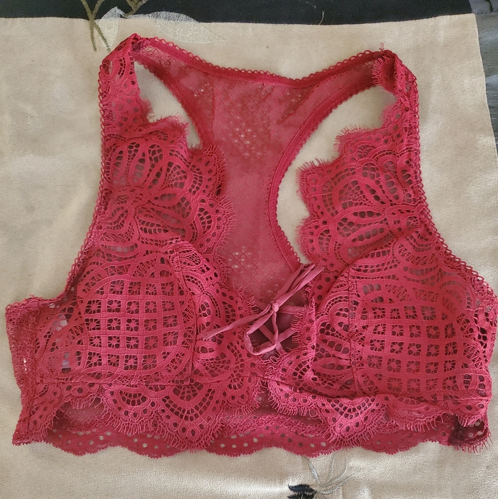 Victoria's Secret Lace Bralette Size Medium Red